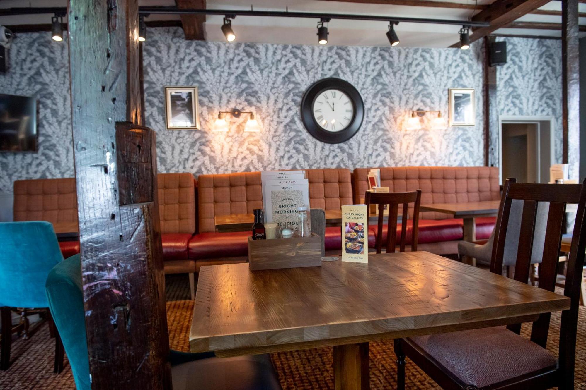 The White Hart By Innkeeper'S Collection Hook  Eksteriør bilde